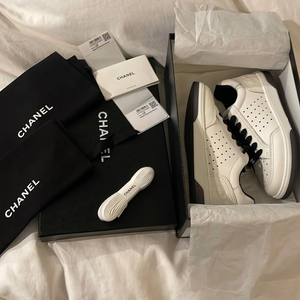 ‼️SOLD‼️ Chanel Logo Sneakers 36.5 - Picture 3 of 13